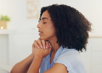 Finding Peace: 5 Bible Verses to Help with Stress and Why We Should Study Them